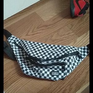 Fanny pack